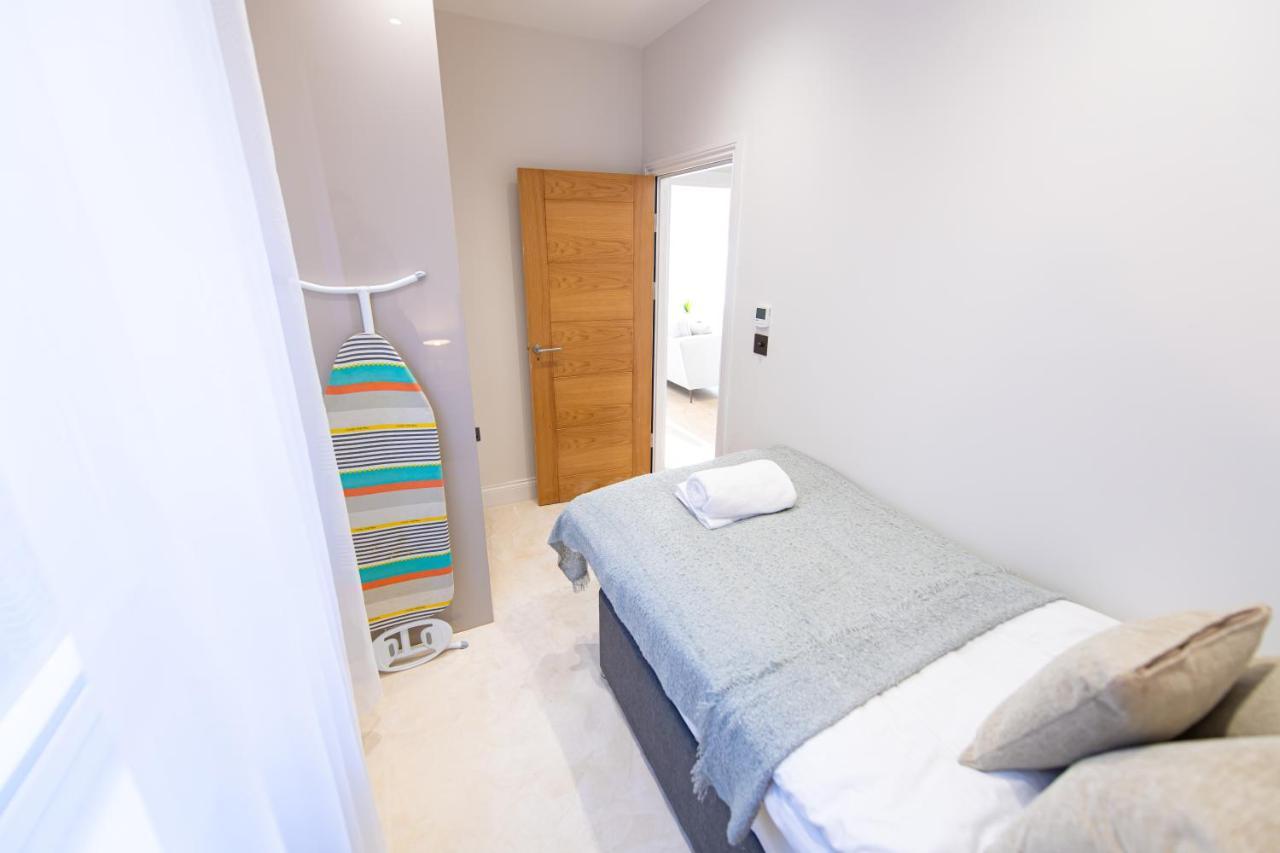 Ealing Residency Aparthotel London Eksteriør bilde