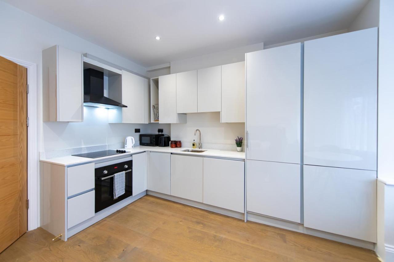 Ealing Residency Aparthotel London Eksteriør bilde