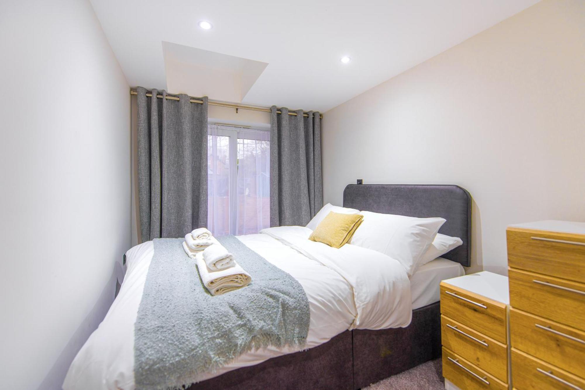 Ealing Residency Aparthotel London Eksteriør bilde