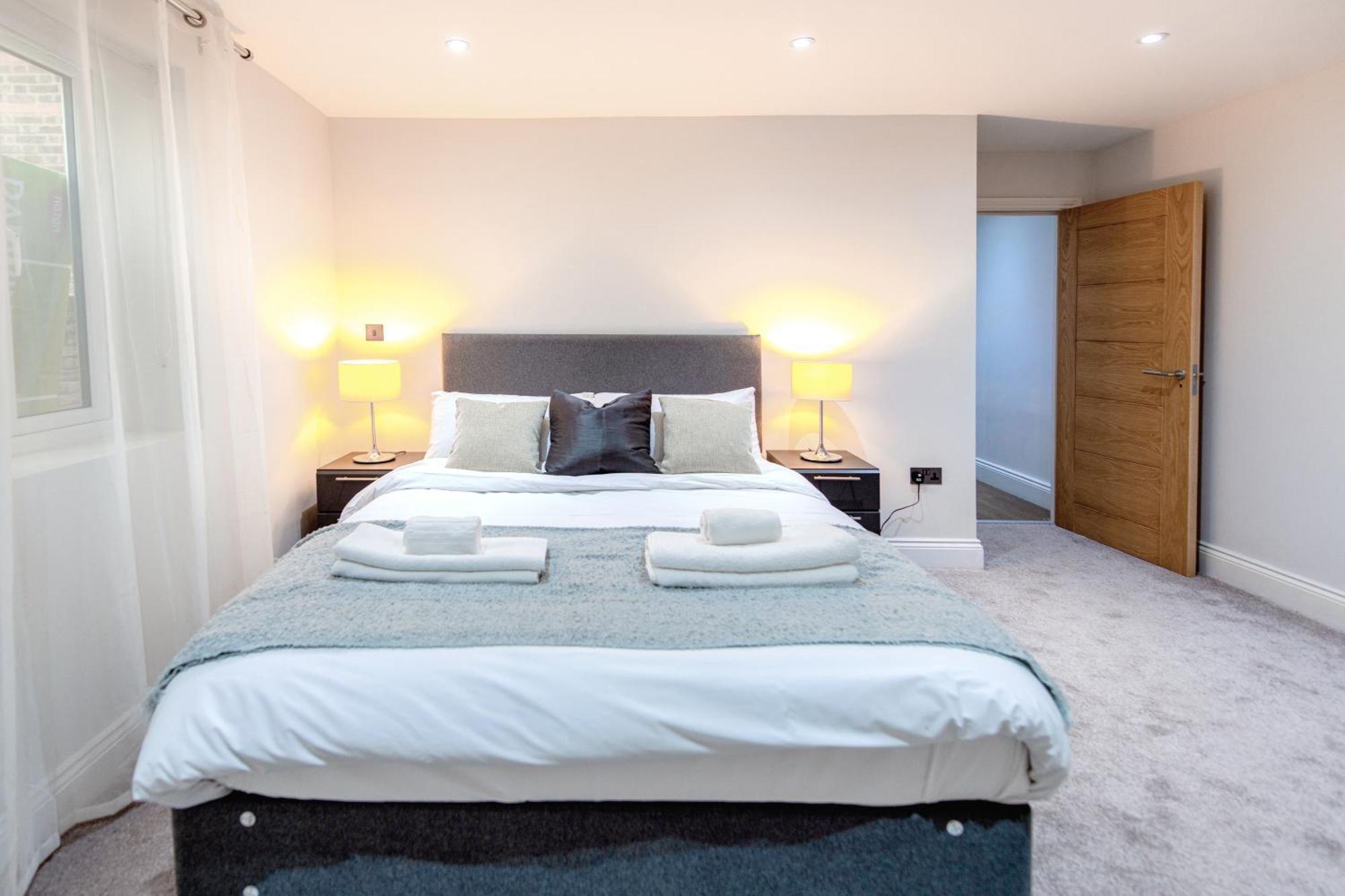 Ealing Residency Aparthotel London Eksteriør bilde