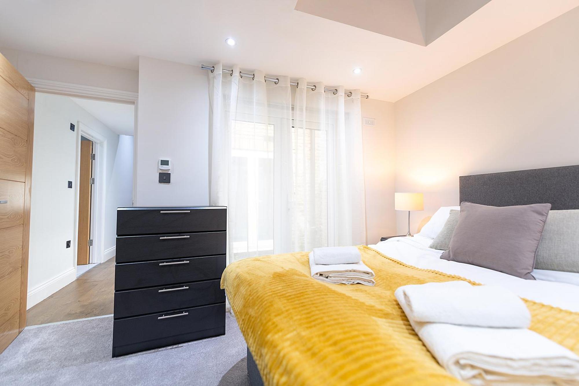 Ealing Residency Aparthotel London Eksteriør bilde