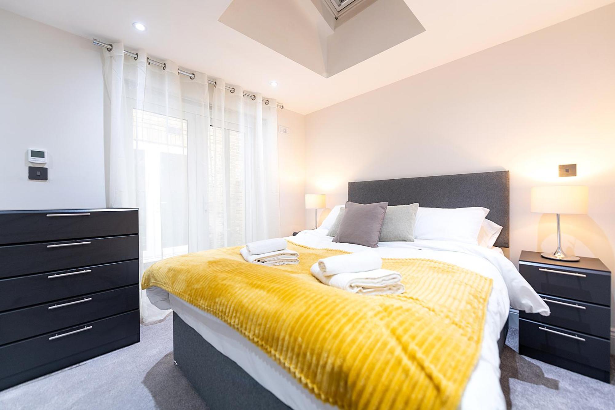 Ealing Residency Aparthotel London Eksteriør bilde